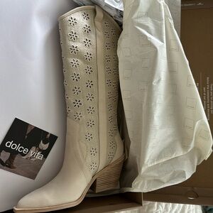 Brand New, Dolce Vita Navene Boots, Size 8